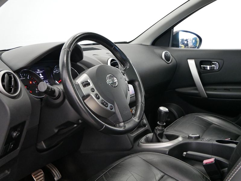 Nissan Qashqai - fotka 13 z 24