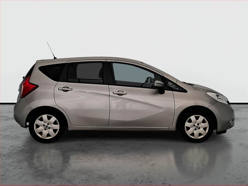 Nissan Note (2015) 1.2, ČR,1.maj, Tempomat - fotka 6 z 17