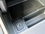 Land Rover Range Rover Velar 2,0 D200 DYNAMIC SE AWD - náhled 24