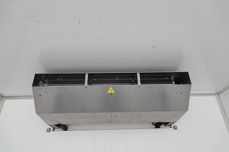 MAN TGS 6x2 mrazák CARRIER 20 pal. - fotka 14 z 16