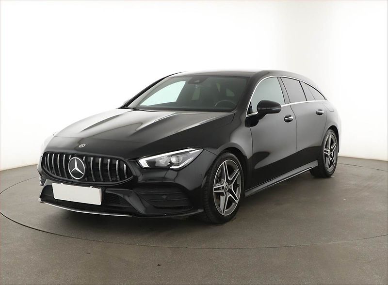 Mercedes-Benz CLA (2021) 200 - fotka 2 z 21