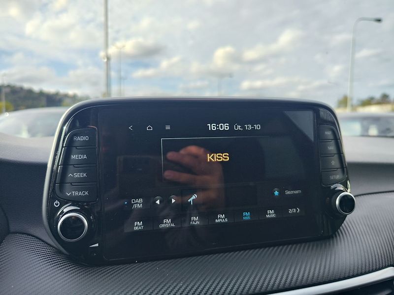 Hyundai Tucson 1.6 CRDI/85kW Traveller - fotka 15 z 32