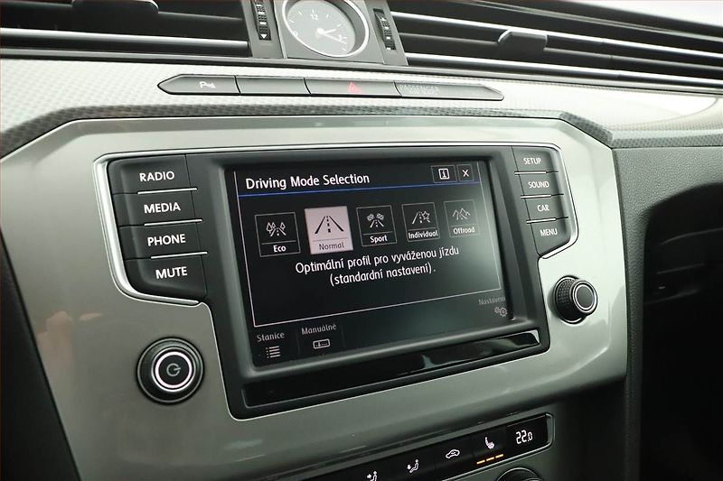Volkswagen Passat (2016) Alltrack 2.0 TDI, 4X4 - fotka 14 z 18