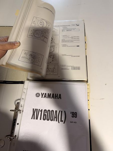Yamaha XV 1600 A Wild Star (2001) - fotka 14 z 15
