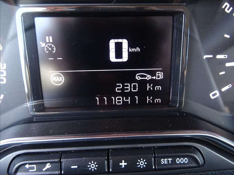 Citroën C3 1,2 PureTech 60 kW - fotka 18 z 30