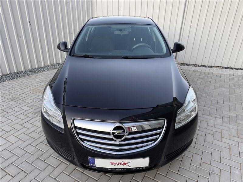Opel Insignia 1,6 i 85kW tažné KLIMA ALU - fotka 6 z 50