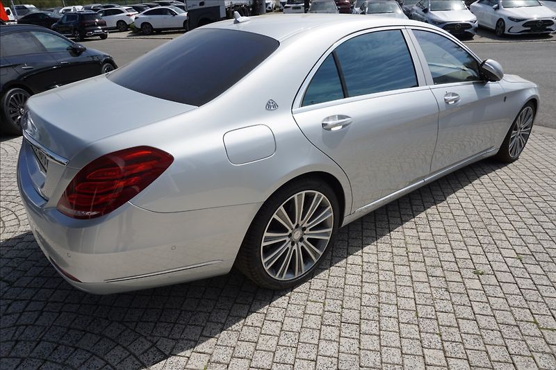 Mercedes-Benz Třídy S 3,0 S 350 BT - fotka 6 z 25