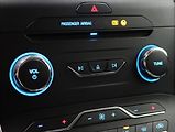 Ford S-MAX 2,0 EcoBlue NAVI KAMERA VÝHŘEV - náhled 30