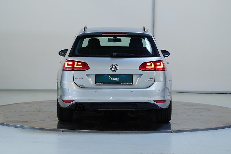 Volkswagen Golf - fotka 6 z 26