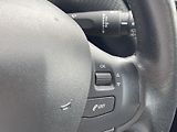 Peugeot 2008 (2018) 1.2i 60 kW PureTech Active - náhled 11