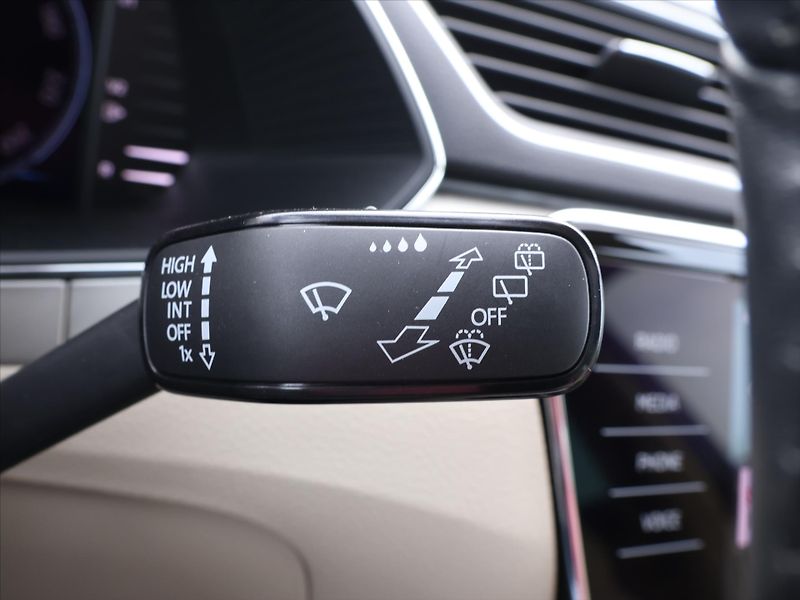 Škoda Superb 2.0 TDI 147kW DSG L&K DPH CZ - fotka 18 z 34