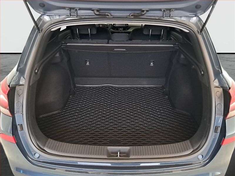 Hyundai i30 (2024) Comfort 1.0 T-GDI, ČR,1.maj - fotka 13 z 18