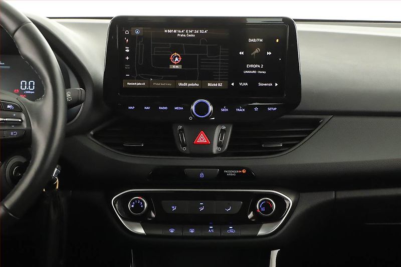 Hyundai i30 (2025) Smart 1.5 DPI, ČR,1.maj, Navi - fotka 12 z 14