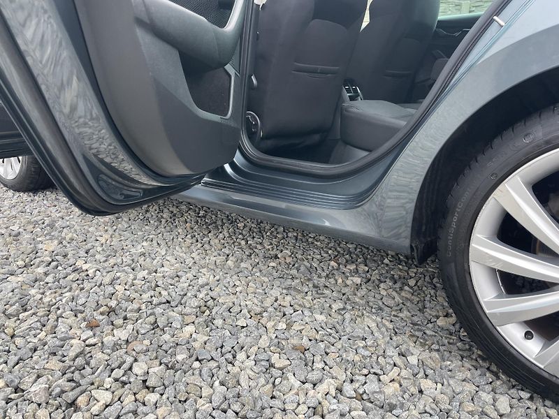 Škoda Octavia 2.0TDi 115PS LED VIRT NAVI DPH - fotka 110 z 189