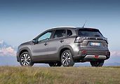 Suzuki S-Cross.