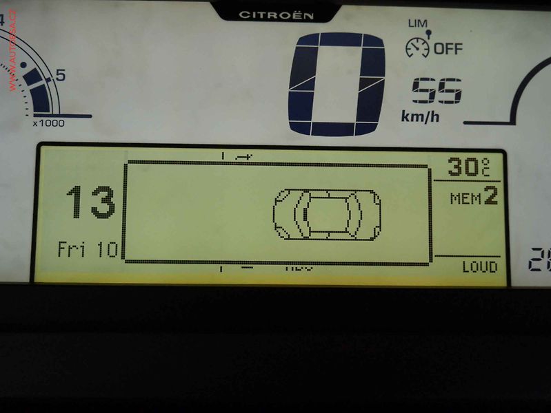 Citroën C4 Picasso (2013) 1.6 HDI Comfort, AT, AC, temp - fotka 17 z 22