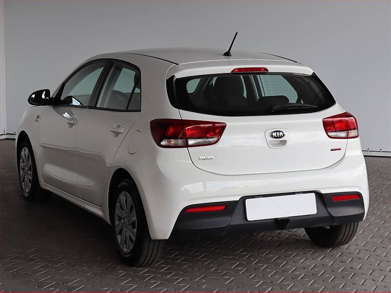 Kia Rio (2017) 1.25 CVVT, Serv.kniha - fotka 4 z 18