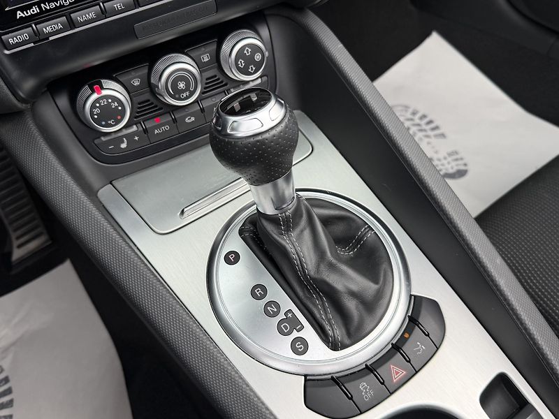 Audi TT 2,0 TFSI Quattro REZERVACE - fotka 31 z 40