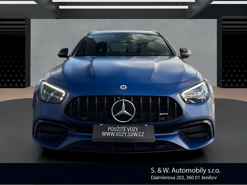 Mercedes-Benz Třídy E 63 S AMG - fotka 2 z 47