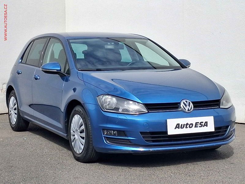 Volkswagen Golf (2014) 1.6 TDi, autoAC - fotografie inzerátu
