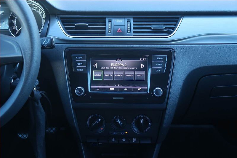 Škoda Rapid (2019) 1.0 TSI - fotka 12 z 15
