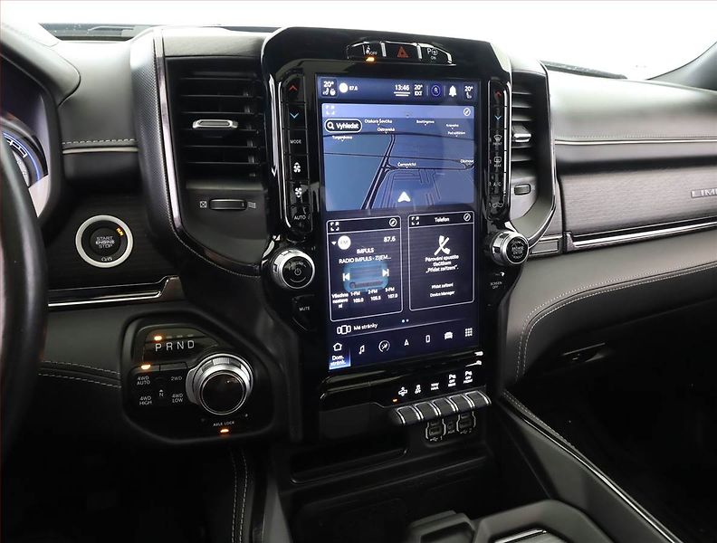 RAM 1500 (2023) 5.7 V8 Hemi - fotka 10 z 18