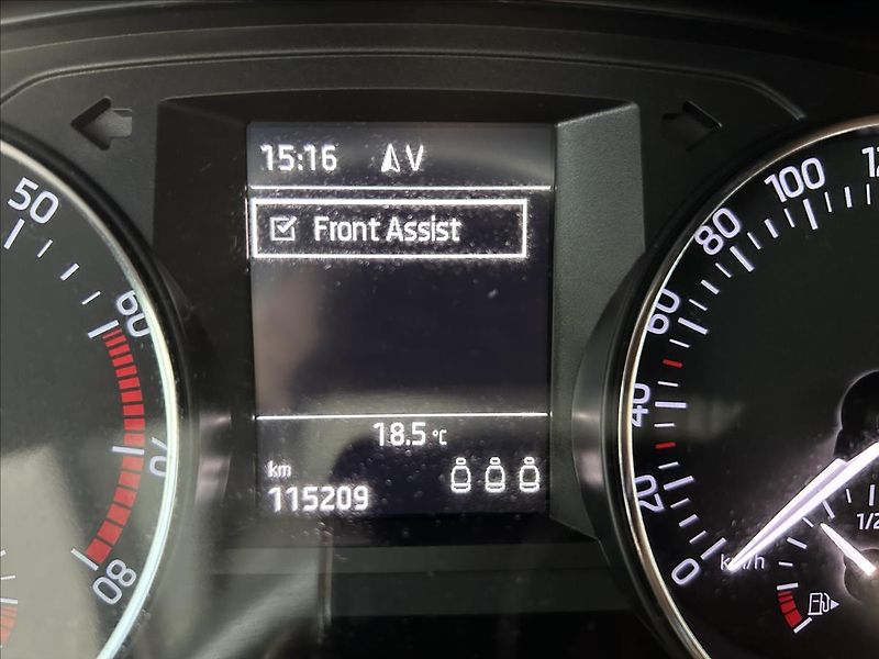 Škoda Fabia 1,2   TSI 81kW,SERVISKA,STYLE - fotka 14 z 28