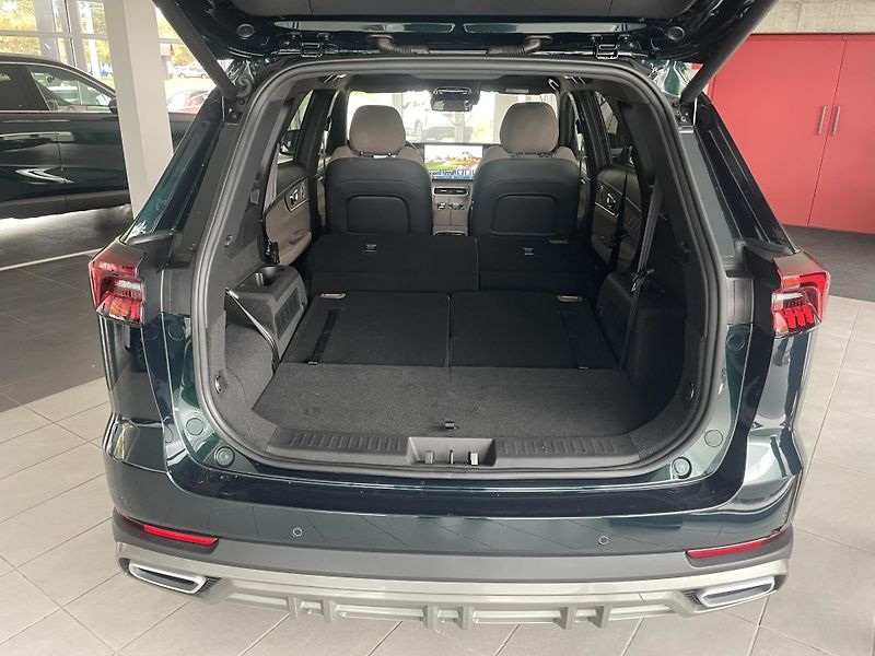 Chery Tiggo 8 PHEV (2026) 1,5T Unique FWD - fotka 17 z 55