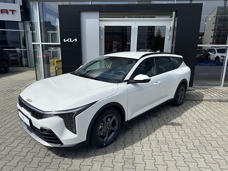 Kia K4 Sportswagon (2026) 1,6 T-GDi 110 kW EXCLUSIVE - fotka 2 z 6