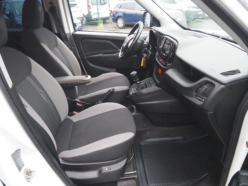 Fiat Dobló (2018) Maxi 1.6D MultiJet 88kW - fotka 17 z 28