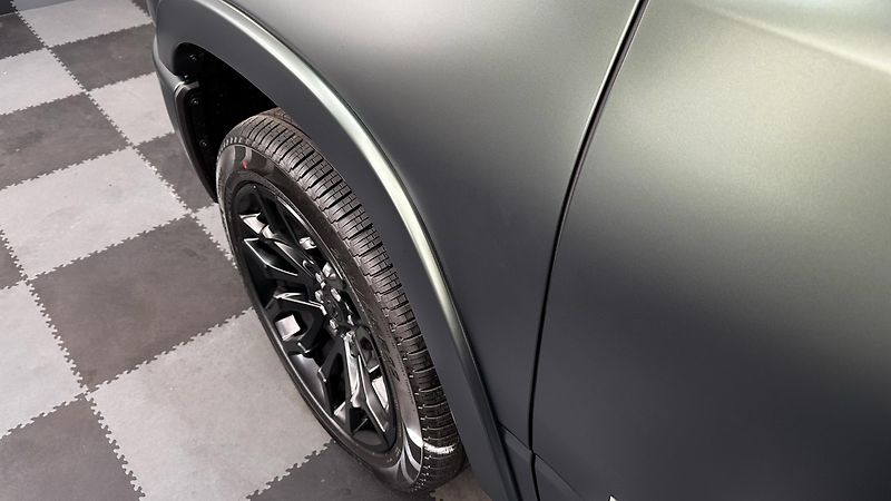 Dodge RAM NIGHT EDITION / 1500 SST H.O.  - fotka 20 z 55