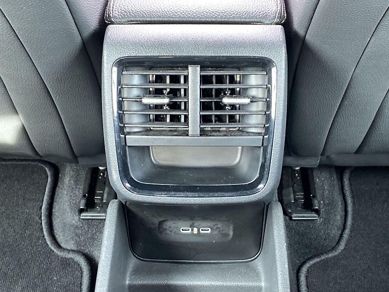 Škoda Octavia (2025) 2.0 TSI 4x4 DSG SportLine - fotka 28 z 37