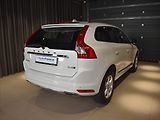 Volvo XC60 2,4 D4 AWD SUMMUM Bezklíč,BLIS - náhled 3