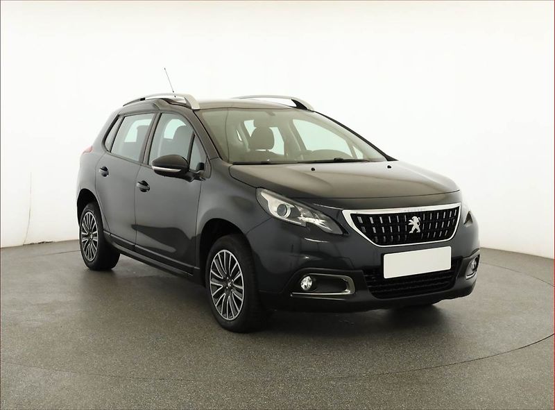 Peugeot 2008 (2018) 1.2 PureTech, Serv.kniha - fotografie inzerátu