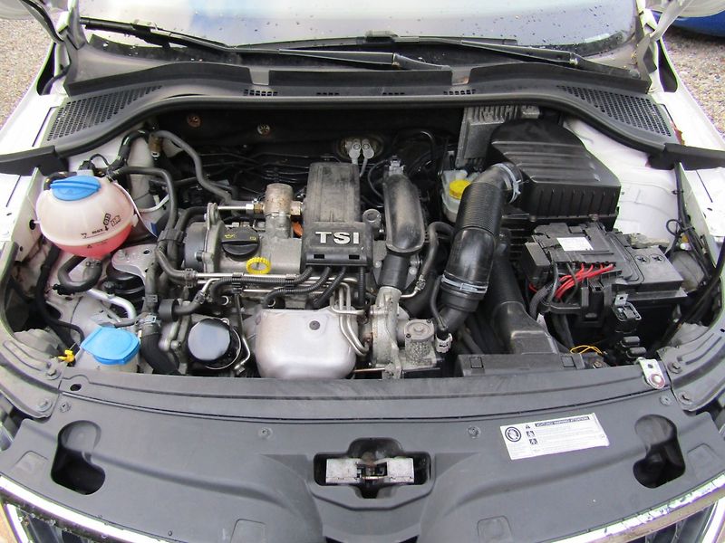 Škoda Rapid (2015) 1.2 TSI 63kW - fotka 36 z 36