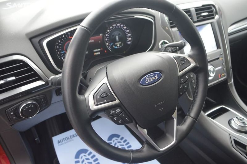 Ford Mondeo 2,0 TDCI 4x4 AT8 - fotka 8 z 24