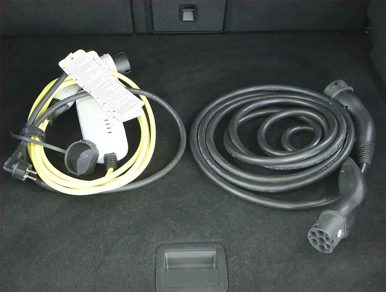 Volkswagen ID.4 (2022) Pro Perf. (82 kWh), SoH 93% - fotka 22 z 22