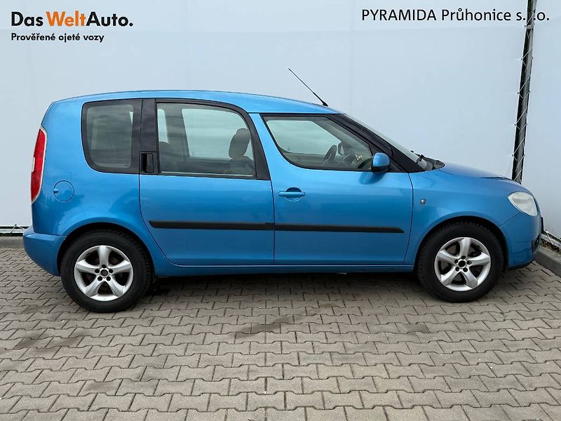 Škoda Roomster (2007) 1.6 16V 77 kW Ambiente - fotka 6 z 20