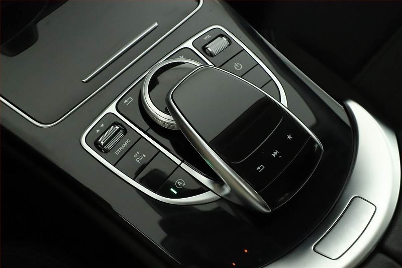 Mercedes-Benz Třídy C (2017) C 220 d, Automat - fotka 17 z 20