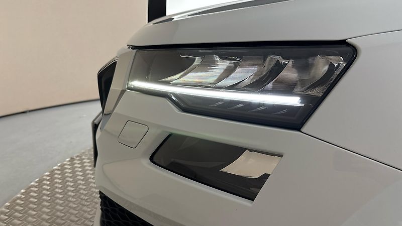 Škoda Karoq 2.0 TDI Style - fotka 18 z 27