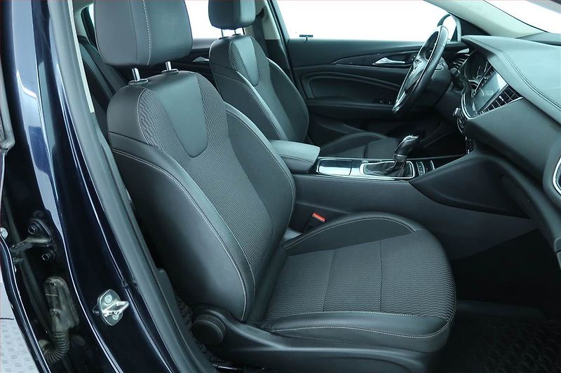 Opel Insignia (2017) 1.5 Turbo, Serv.kniha, Kůže - fotka 9 z 25