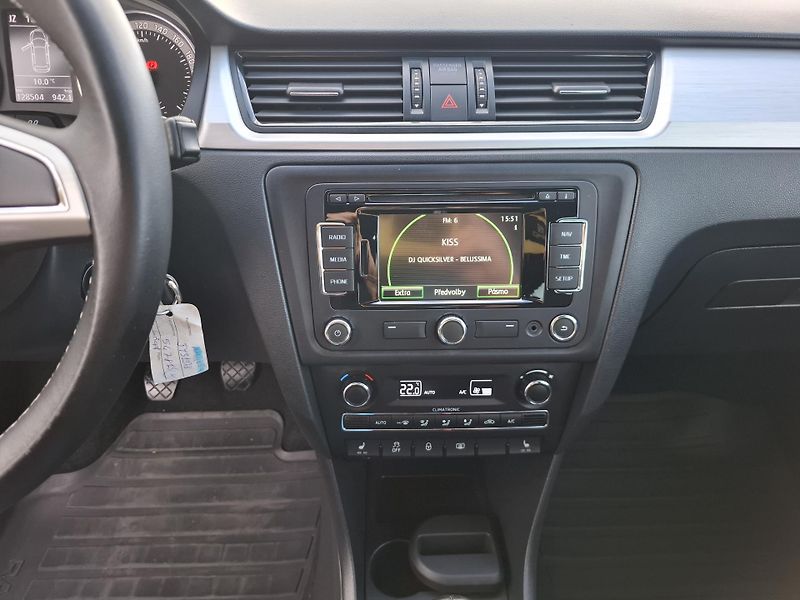 Škoda Rapid (2015) Spaceback EDITION 1.2TSi 63kW, - fotka 12 z 18