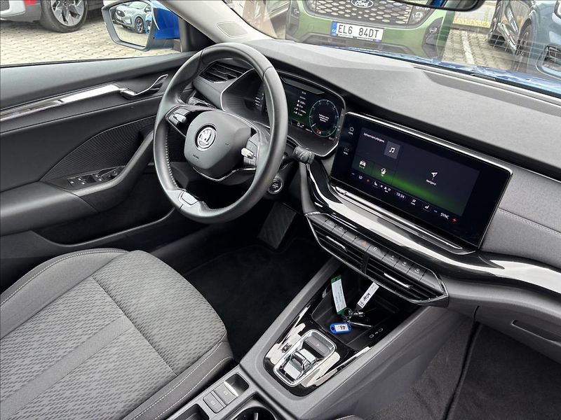Škoda Octavia 2,0 TDI 110kW Style Aut - fotka 17 z 39
