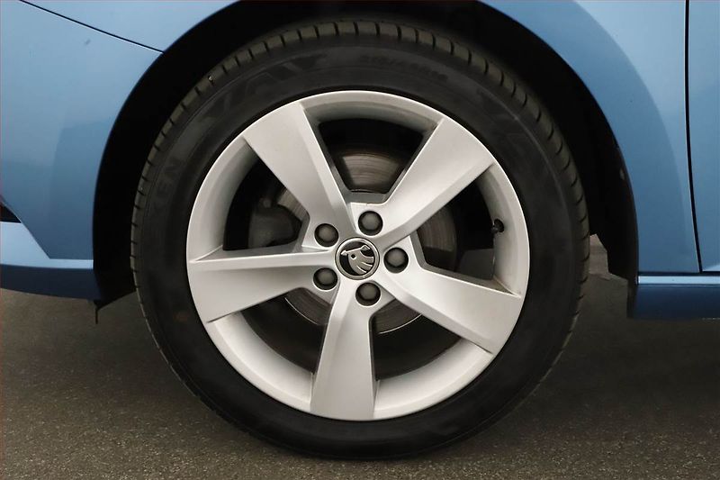 Škoda Fabia (2019) Ambition Plus 1.0, Navi - fotka 14 z 14