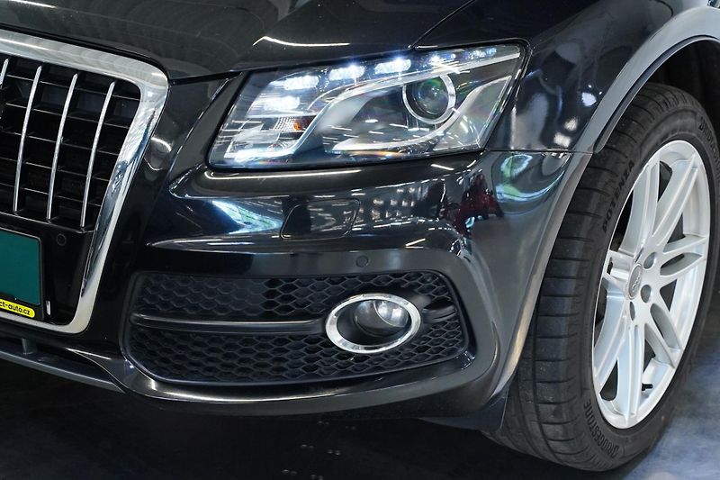 Audi Q5 - fotka 9 z 28