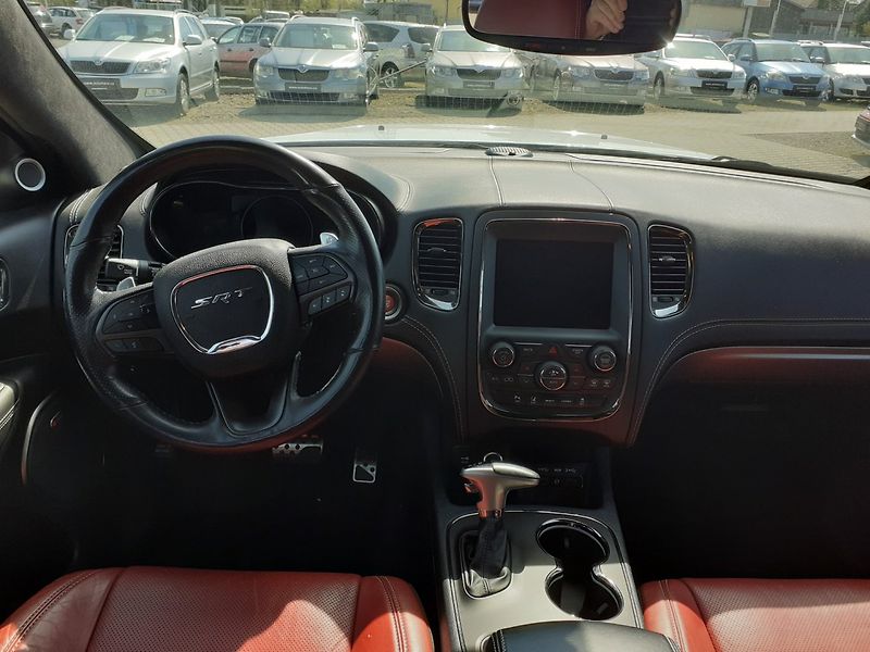 Dodge Durango (2018) 6.4  V8 SRT 4x4 LPG - fotka 7 z 38
