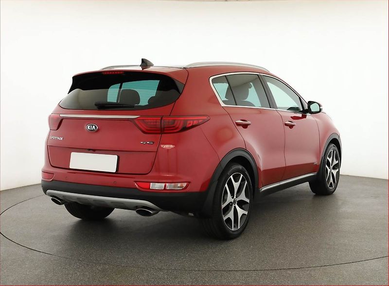 Kia Sportage (2017) GT Line 1.6 T-GDI, 4X4 - fotka 5 z 21
