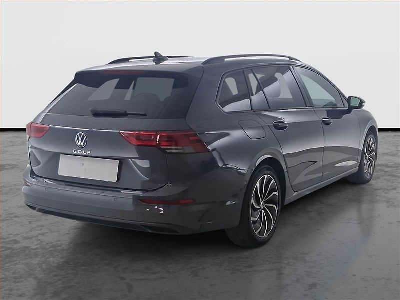 Volkswagen Golf (2021) Life 2.0 TDI, ČR,1.maj - fotka 5 z 17