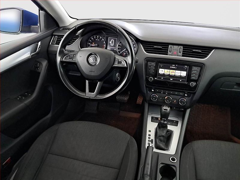 Škoda Octavia (2016) 2.0 TDI, 4X4, Automat - fotka 7 z 17
