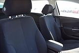 Volkswagen Passat 1,9 TDI 77KW KLIMA 1XMAJITEL - náhled 23